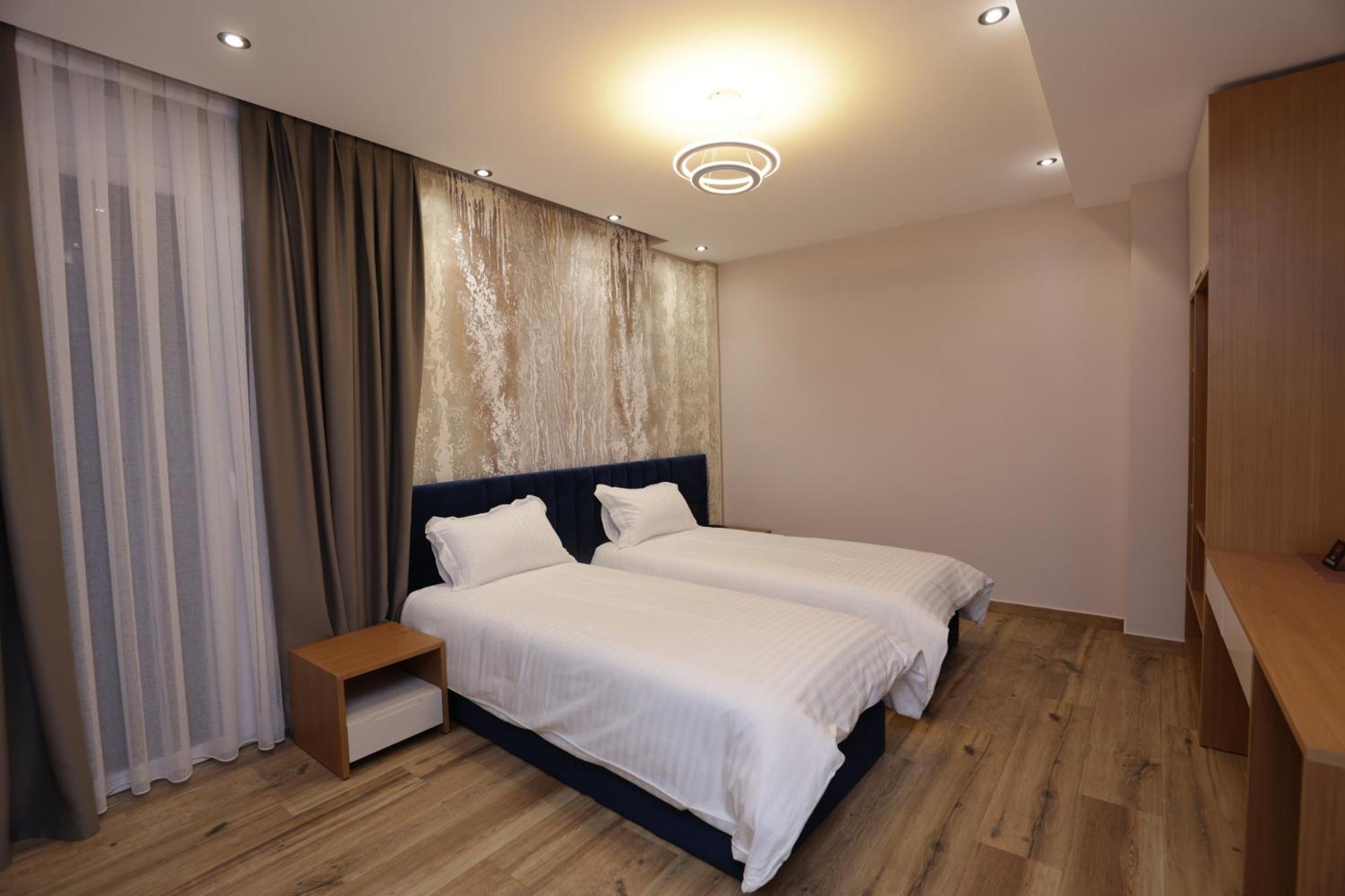 Residence Inn Тирана Екстериор снимка