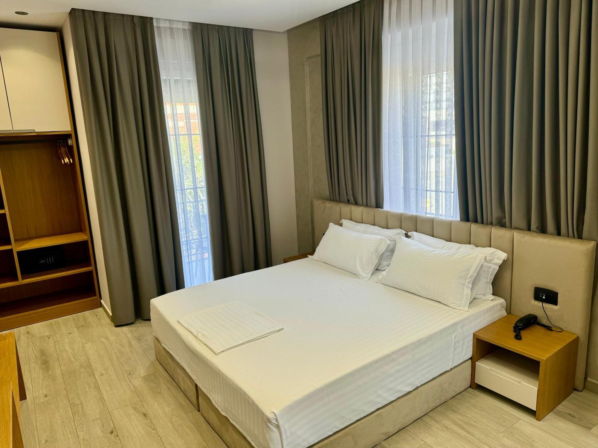 Residence Inn Тирана Екстериор снимка
